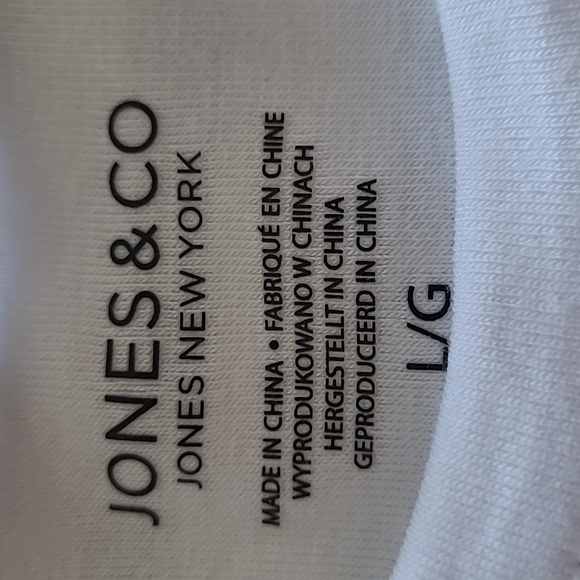 Jones&Co tee - Picture 5 of 6